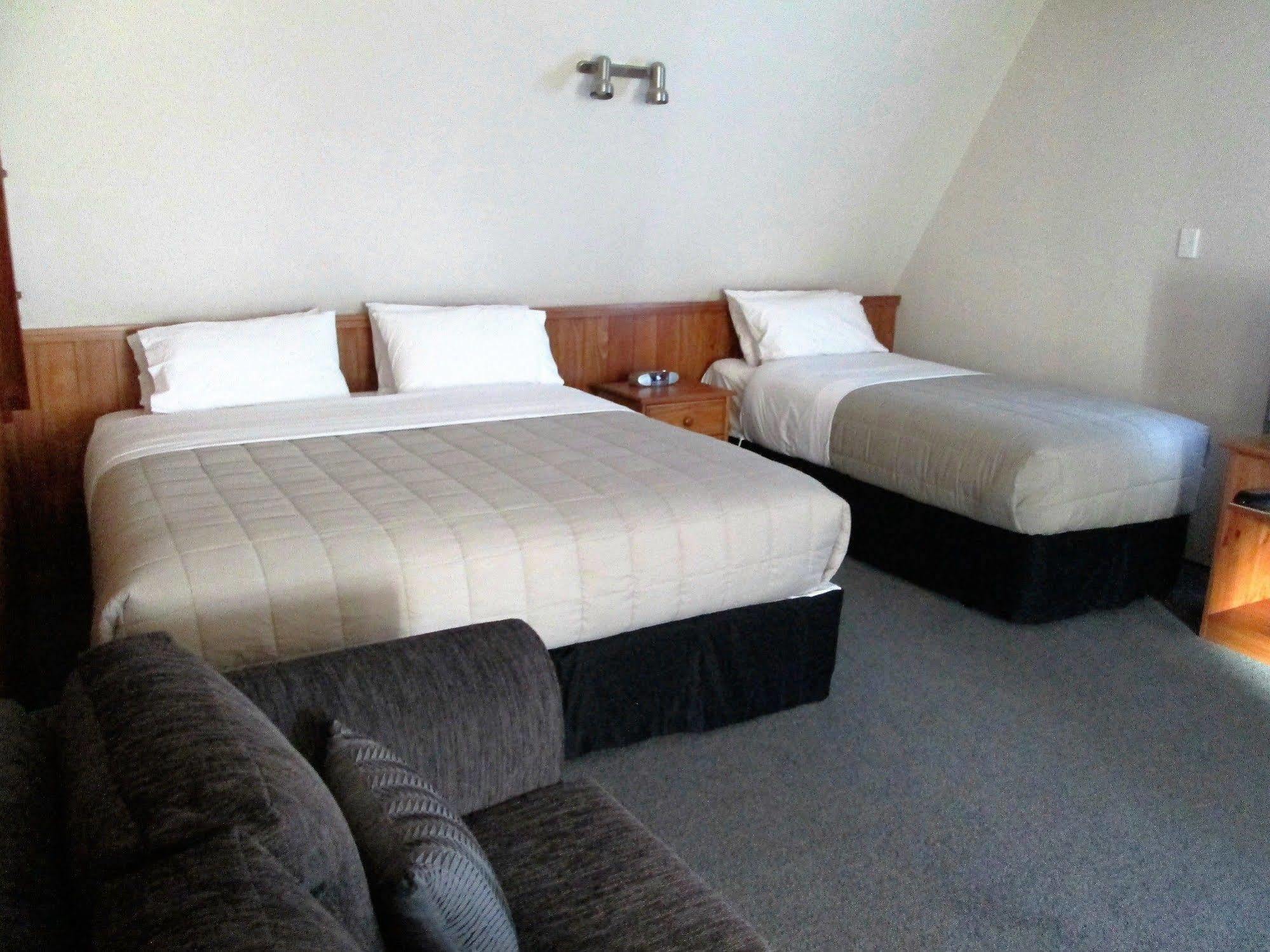 Colonial Motel Papakura Dış mekan fotoğraf