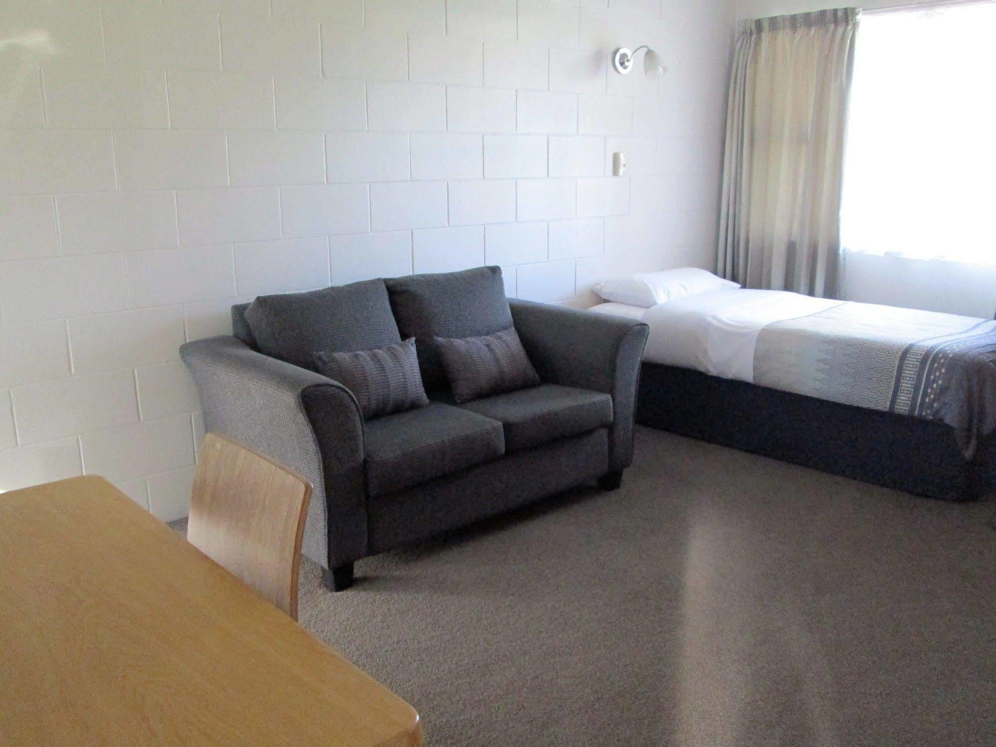 Colonial Motel Papakura Dış mekan fotoğraf