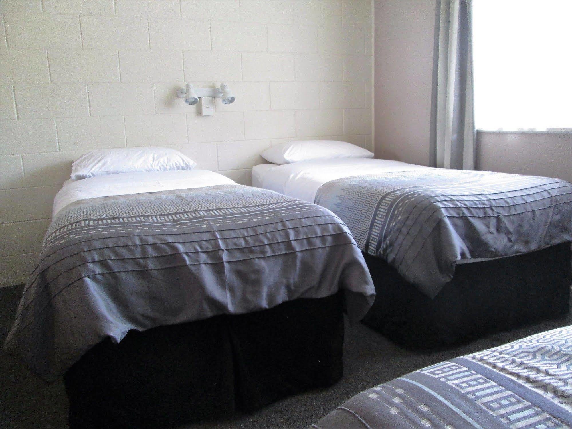Colonial Motel Papakura Dış mekan fotoğraf